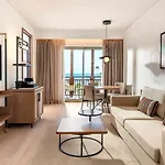Radisson Collection Hotel, Bodrum 5* 阿克亚拉尔