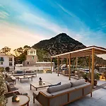 Radisson Collection Hotel, Bodrum 호텔 아크얄라