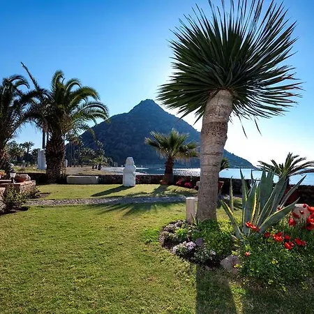 Отель Radisson Collection Hotel, Bodrum 5*