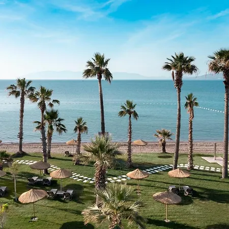 Radisson Collection Hotel, Bodrum アキアーラ