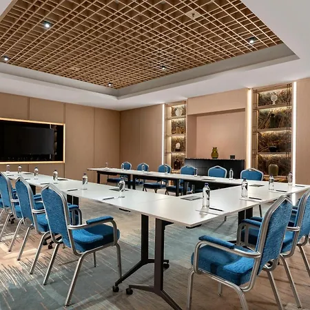 Radisson Collection Hotel, Bodrum 5* 아크얄라