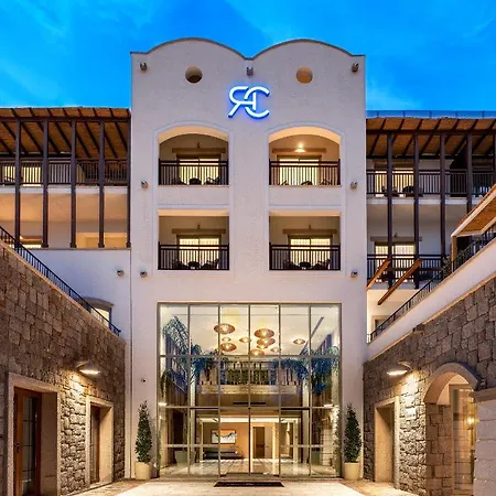 Radisson Collection Hotel, Bodrum 아크얄라