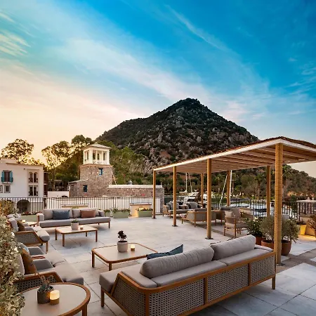 Radisson Collection Hotel, Bodrum 호텔 아크얄라