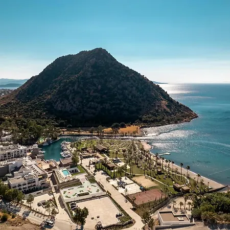 호텔 Radisson Collection Hotel, Bodrum 5*