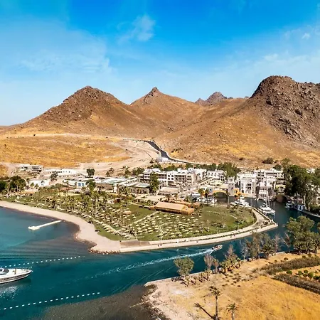 Radisson Collection Hotel, Bodrum Hotel 5*