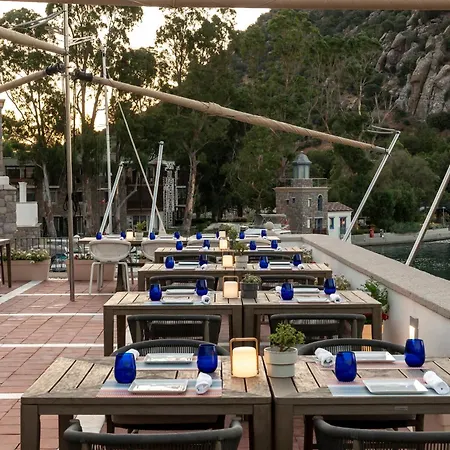 Radisson Collection Hotel, Bodrum 5*