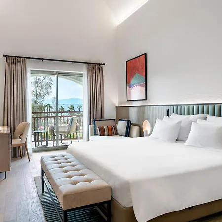 Radisson Collection Hotel, Bodrum アキアーラ