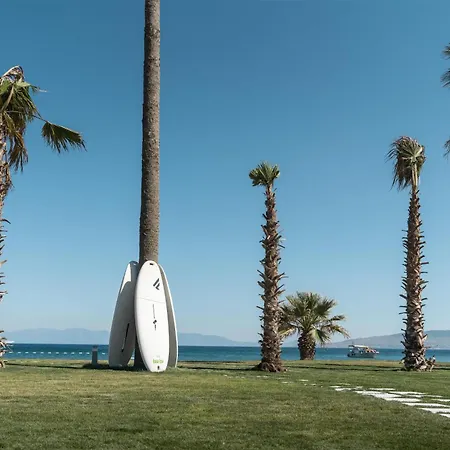 Radisson Collection Hotel, Bodrum 5* アキアーラ