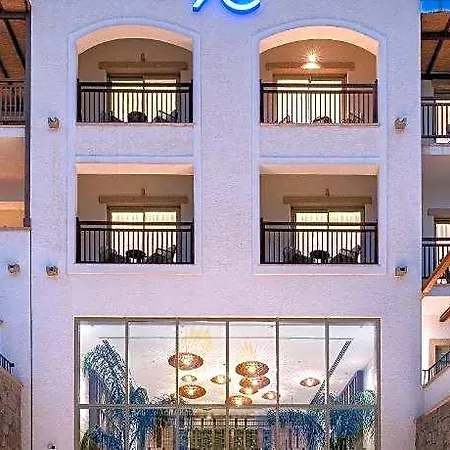 ホテル Radisson Collection Hotel, Bodrum 5*