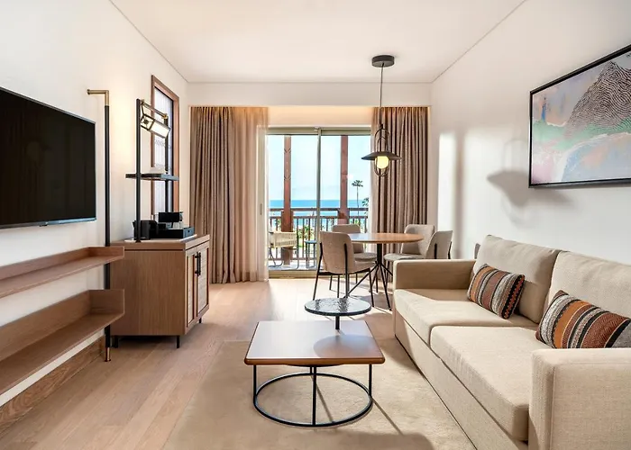 Radisson Collection Hotel, Bodrum 5* أكيارلار