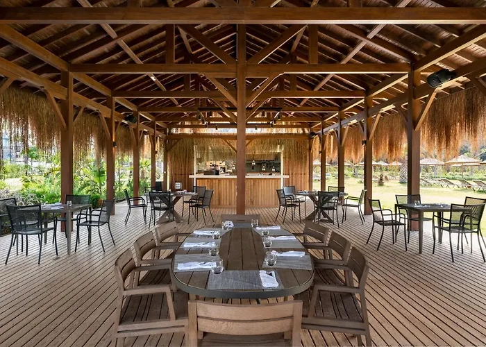 Radisson Collection Hotel, Bodrum 5* Акьярлар