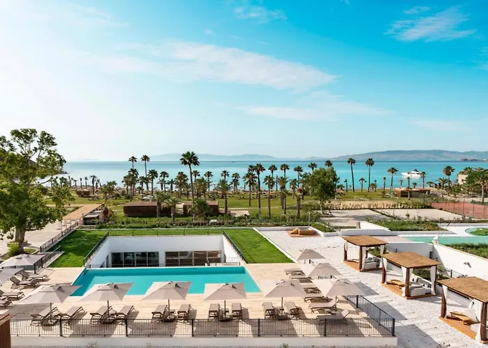 Отель Radisson Collection Hotel, Bodrum 5*